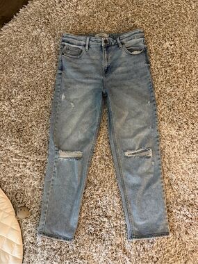 Hidden Distressed Jeans 28